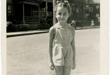 Elaine (Kellem) Baskin in Roxbury, 1941, image courtesy of Elaine Baskin.