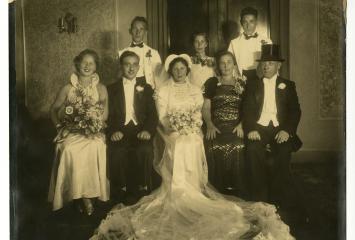 Wedding at the Beth Hamadrath Aperion Plaza in Roxbury, 1936, Sterling and Selesnick Family Papers in the JHC archive.