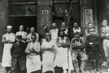 Matzo Bakery, Boston